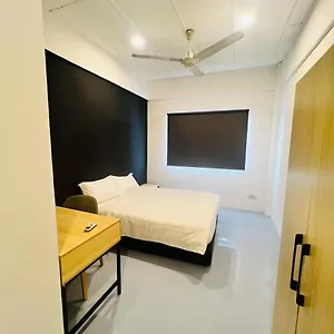 Avenue Hostel